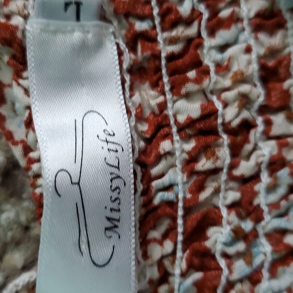 MissyLife dress  size larger - Picture 2 of 4